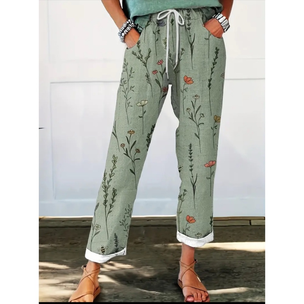 Relaxed Floral Print Drawstring Pants - Sage Green